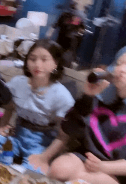 856854736252.gif